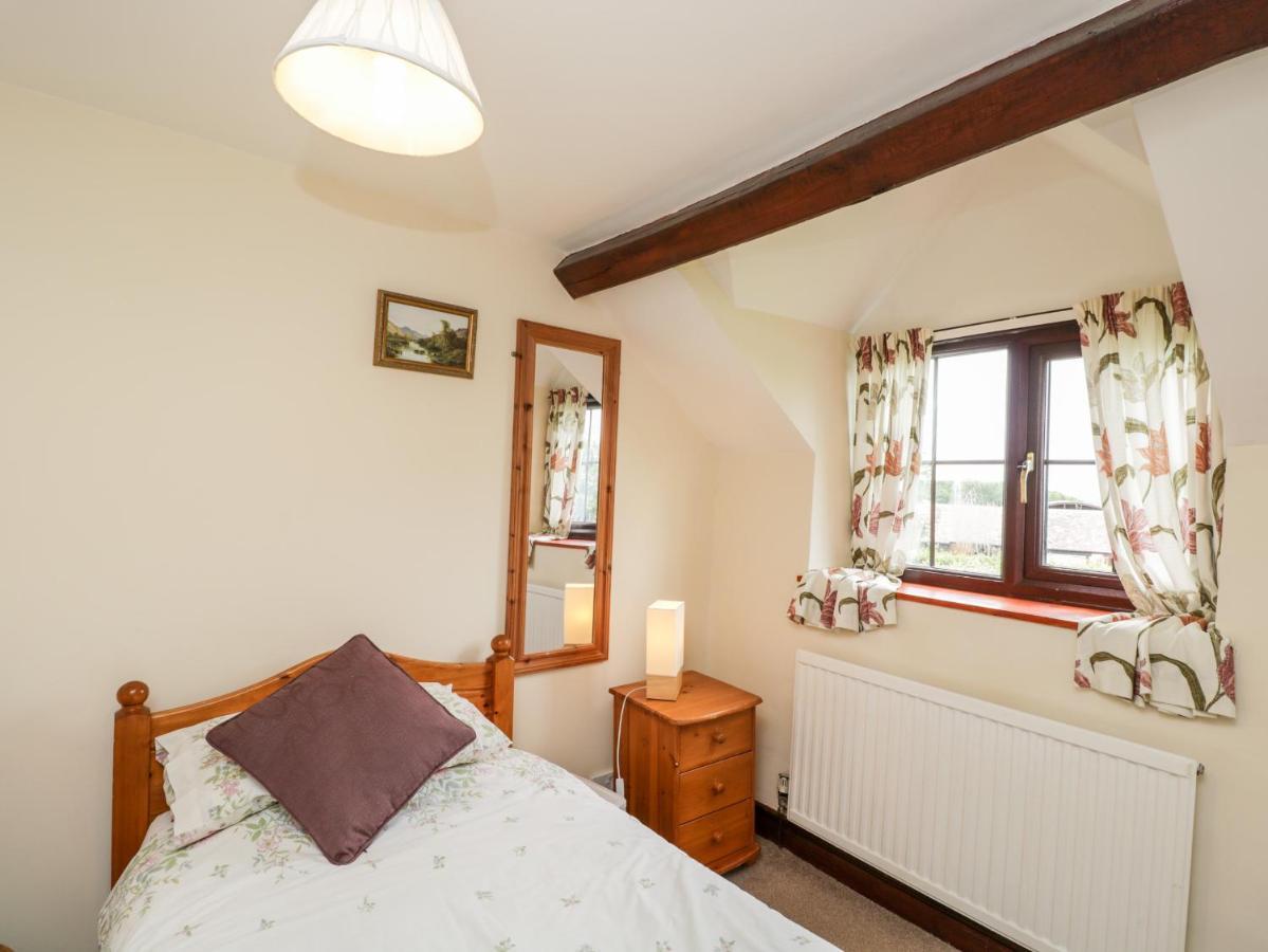 גלוסטר Lawn Farm Cottage מראה חיצוני תמונה